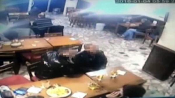 Birahaneye silahlı saldırı kamerada: 4 yaralı