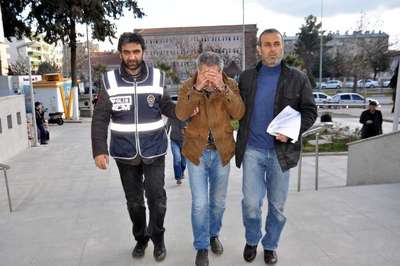 Suriyeli, sahte dolarla yakalandı