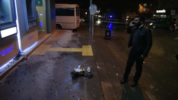 Kilis'te belediye önünde bomba paniği