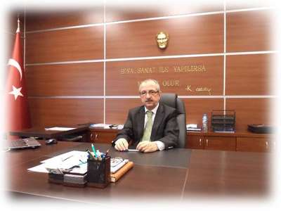 Sakarya Valisi Coş, il müdürü ve yardımcılarını görevden aldı