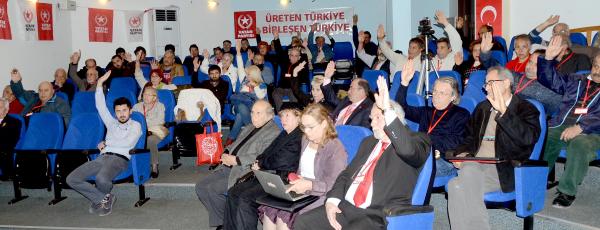 Şule Perinçek: Mevcut meclisin anayasa yapma yetkisi yok