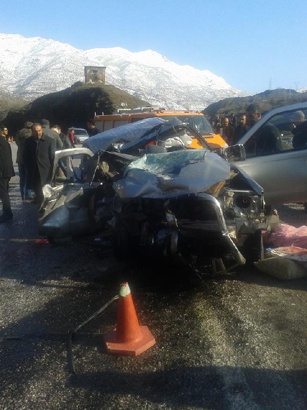 Bitlis’te kaza; 2 ölü, 1 yaralı