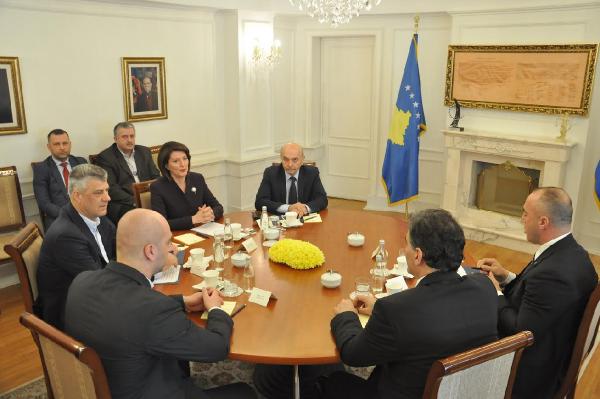 Kosova Cumhurbaşkanı ve siyasi parti liderleri arasında yapılan görüşmeden anlaşma çıkmadı