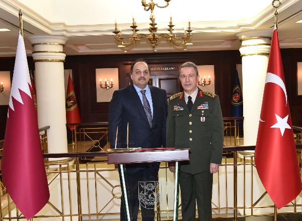 Katar Savunma Bakanı'ndan Genelkurmay Başkanı Akar'a ziyaret