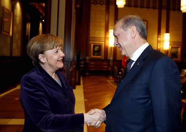 Cumhurbaşkanı Erdoğan, Almanya Başbakanı Merkel'i kabul etti
