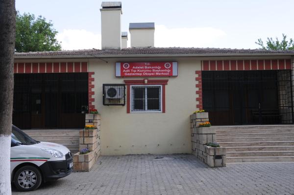 Sobadan sızan gazdan Suriyeli kadın öldü, eşi komada