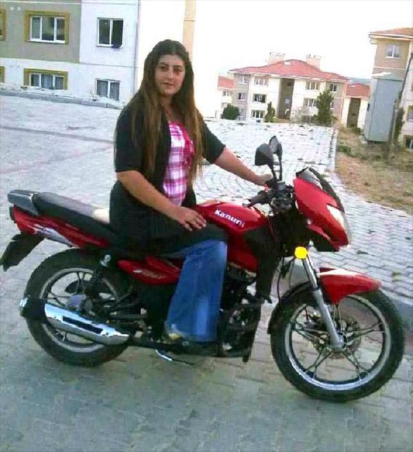 Motosiklet tutkunu Mine, kalp krizinden öldü