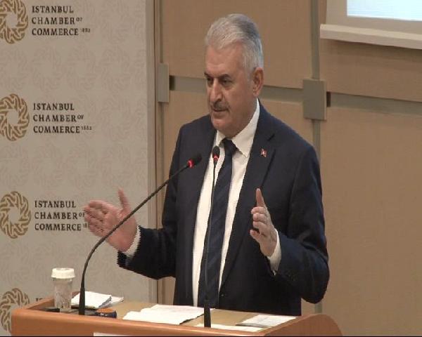 Bakan Yıldırım'dan trafik sigortası ve HGS konusunda çözüm açıklaması