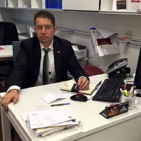 Muhtar, milletvekili danışmanı oldu