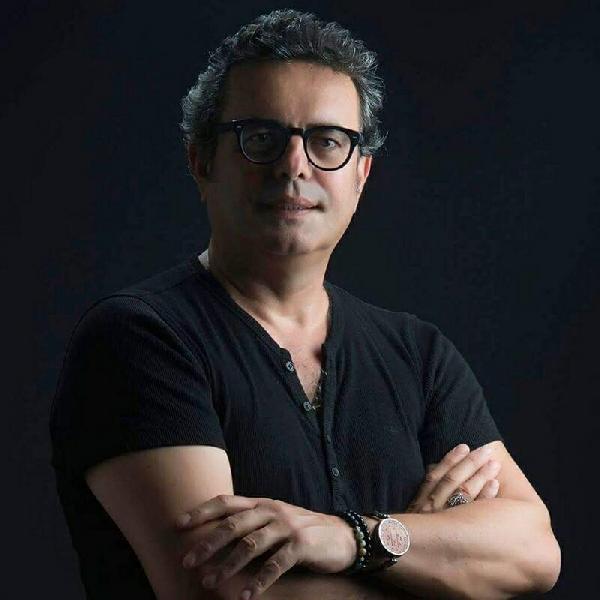 Yazardan mülteci çocuklara yardım eli