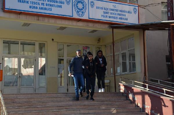 Besni'de IŞİD'e katılmaya gelen 4 Libyalı yakalandı