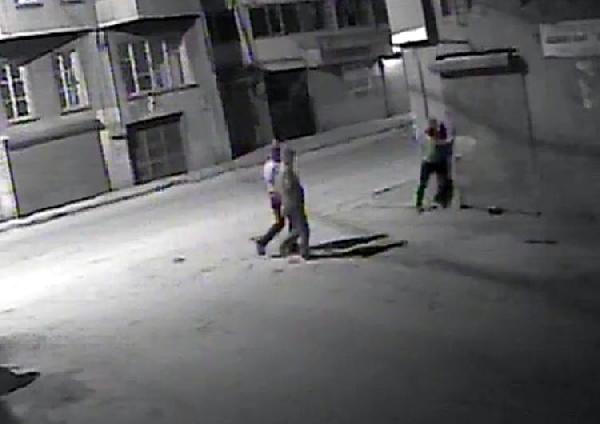 Çaldıklarını almaya gelince yakalandı