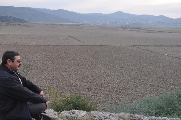 Söke Avşar Mahallesi halkı, 86 yıllık arazilerinin tapularını istiyor