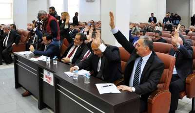 Belediye meclisinde 'Cemevi ibadethane sayısın' teklifi kabul edilmedi