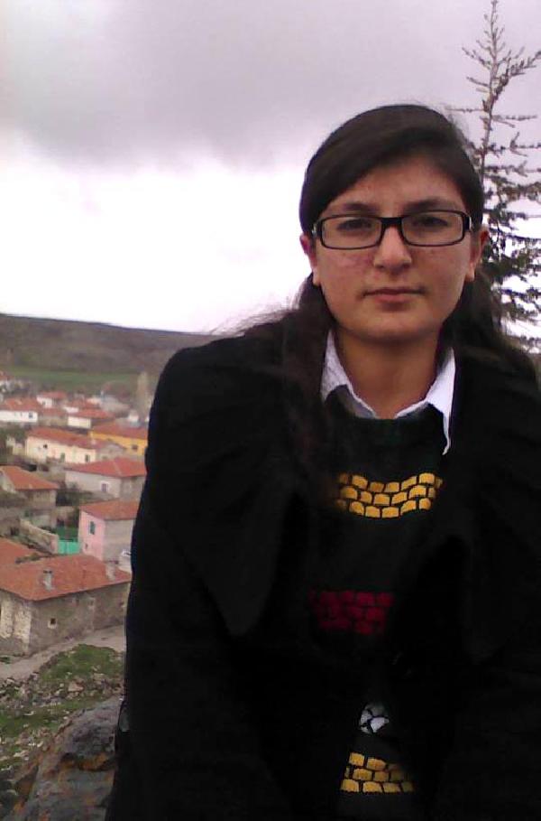 Kayseri'de 16 yaşındaki kız fare zehiri içerek intihar etti
