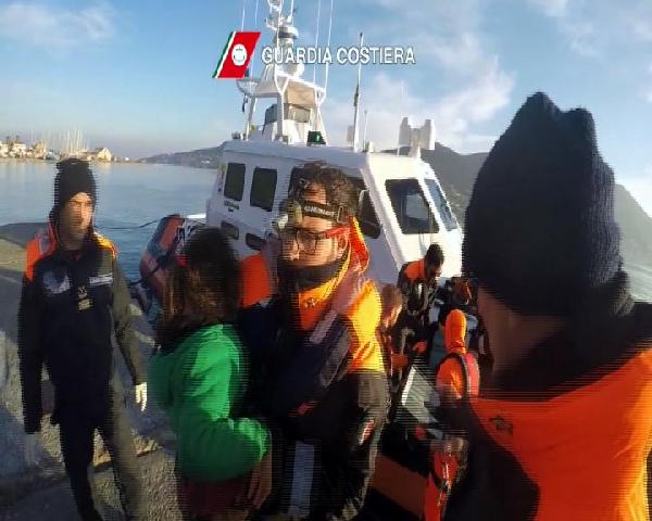 Havanın düzelmesiyle Bodrum'daki kaçak geçişler de hareketlendi