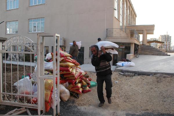 Adıyaman’dan Bayırbucak Türkmenlerine 25 ton yardım yola çıktı