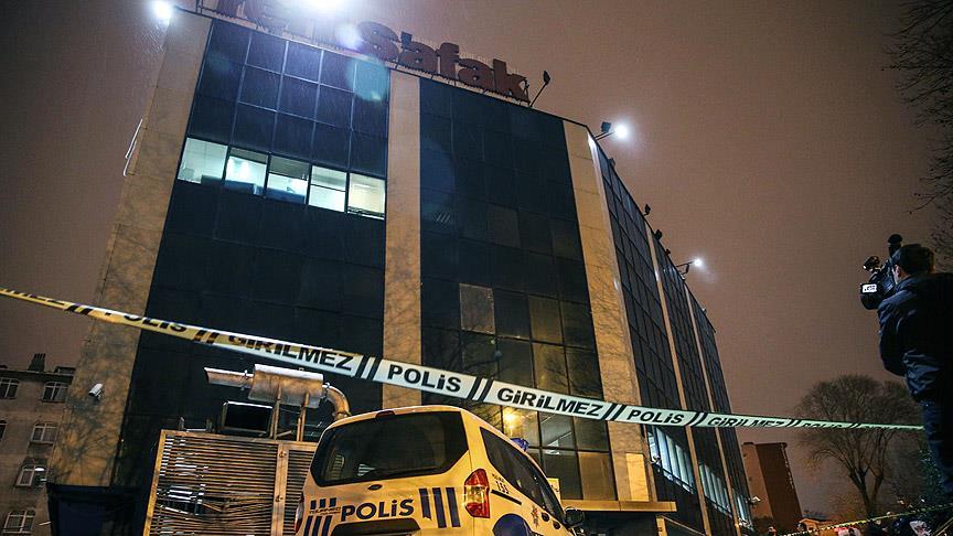 Yeni Şafak ve Yeni Akit gazetelerine saldırı