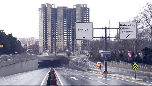 26 yıldır bitmeyen otel inşaaatı için firmaya uyarı: Ya bitirin ya da çıkın....