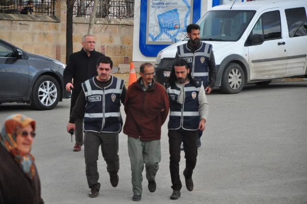 81 yaşındaki kadının katili, çocuğa tecavüzden sabıkalı çıktı