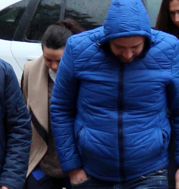 Banka memuru ve eşine zimmet tutuklaması
