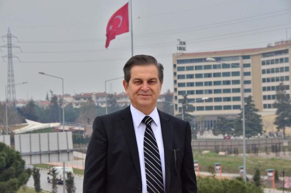 O müdür, personeliyle telsizden vedalaştı