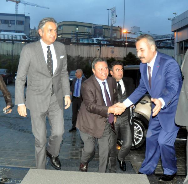 YALÇINDAĞ VE VURAL'DAN YENİ ŞAFAK GAZETESİNE GEÇMİŞ OLSUN ZİYARETİ