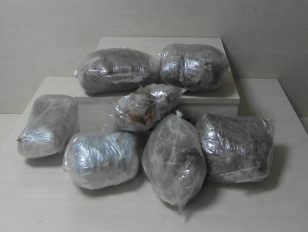 Uşak'ta 7 kilo 250 gram esrar yakalandı