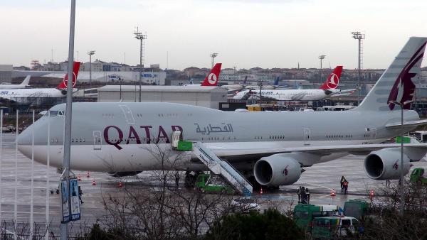 THY uçağı Katar Emiri’nin uçağının kuyruğuna sürttü