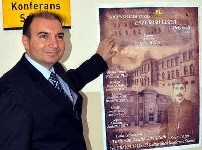 MEZUNU OLDUĞU ERZURUM LİSESİ'NİN BELGESELİNİ ÇEKTİ