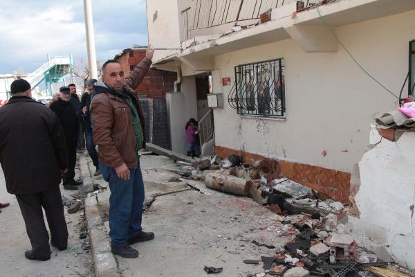 Manisa'da kaza: 3 ölü (2)