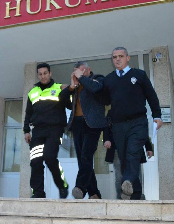 Kuyumcudan 1.5 kilo altın hırsızlığı şüphelisi tutuklandı