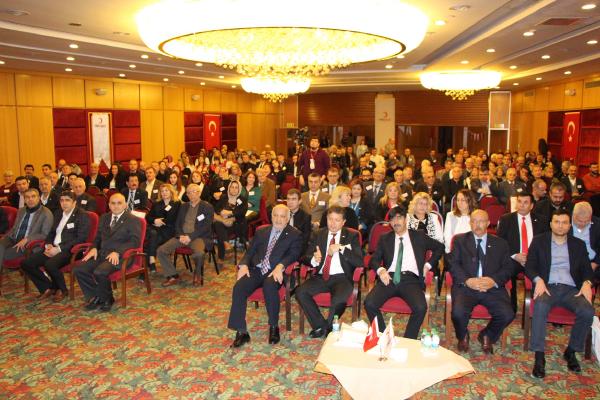 Kızılay Genel Başkanı: Mermilerden kaçanlara 'Git' demek insani değil