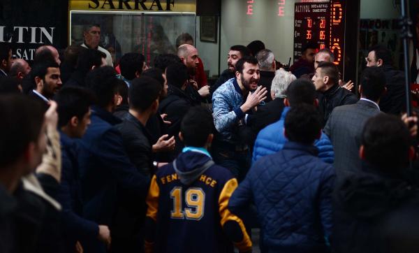 Ülkücülerin Özgecan Aslan eyleminde arbede