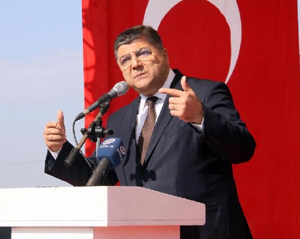 İZBAN Torbalı istasyonu açılışına siyaset gölgesi düştü (3)