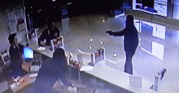 Kahramanmaraş'taki banka soygunu güvenlik kamerasında