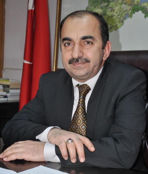 5 kentte, yaban hayvanları için doğaya 42 ton yem bırakıldı