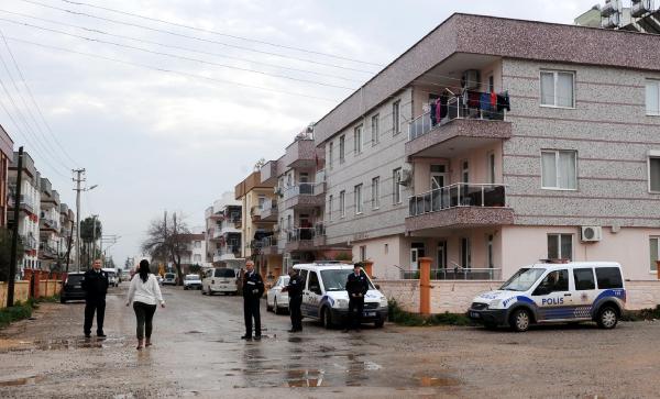Eşinin dövüp evde rehin tuttuğu kadını polis kurtardı