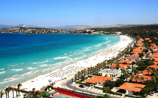 Doçent Özdemir'den krize 'ulusal turizm' önerisi