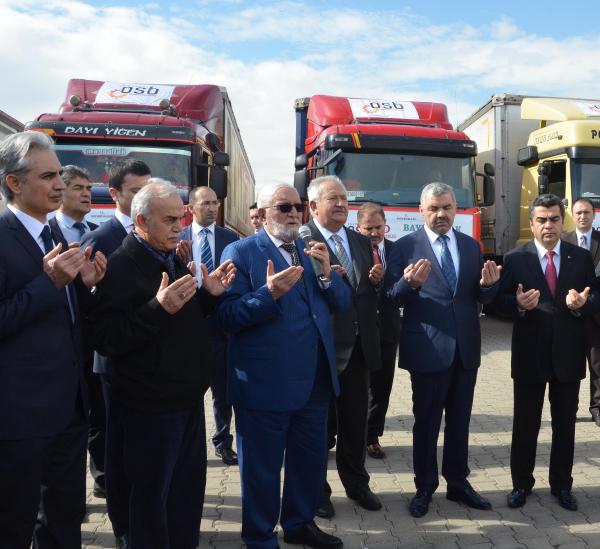 Suriye Türkmenleri'ne 12 TIR'lık  yardım konvoyu