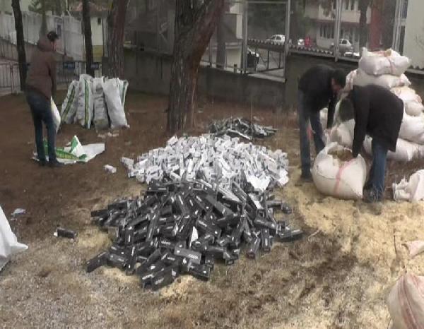 Uşak'ta 34 bin 380 paket kaçak sigara ele geçirildi