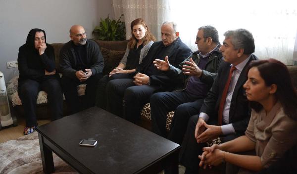 CHP İstanbul İl Örgütü’nden Dilek Doğan’ın ailesine  ziyaret