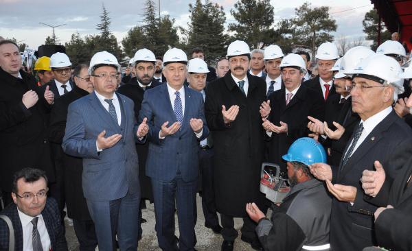 Hisarcıklıoğlu: Eğitime yaptığınız yatırım hep kar yazar (2)