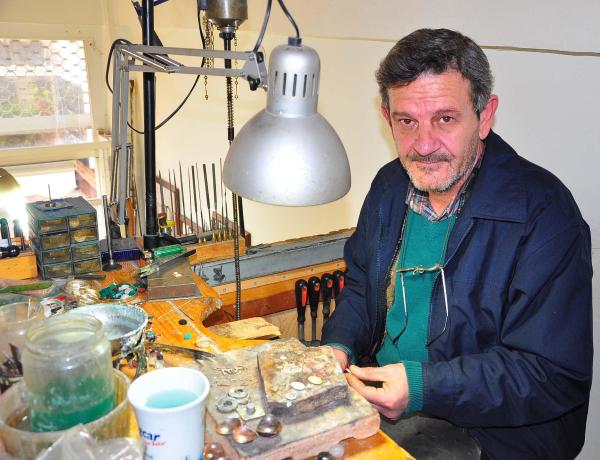 İlk paralar takılara esin oldu