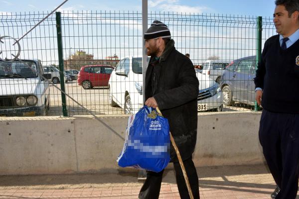 Engelli dilenci polisi görünce iyileşti