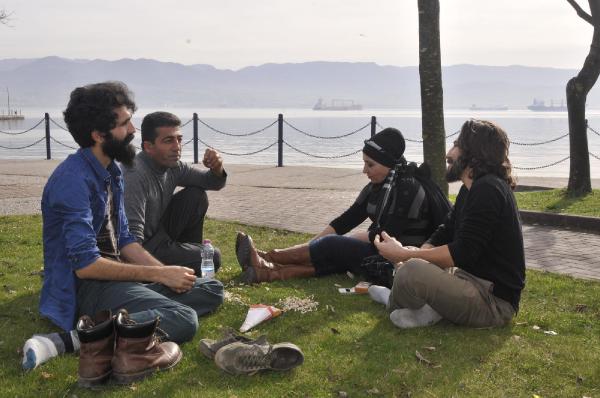 İzmitliler sıcakta parklara ve sahile koştu