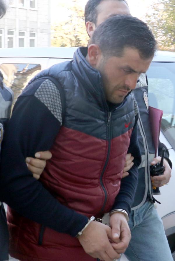 14 yaşındaki kıza sarkıntılık sanığına 2.5 yıl hapis cezası