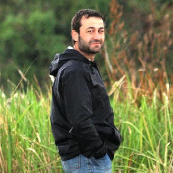 İmzacı akademisyenin işine son verildi