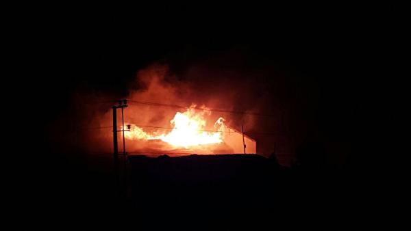 Nusaybin'de PKK'lılar yine okul binası yaktı