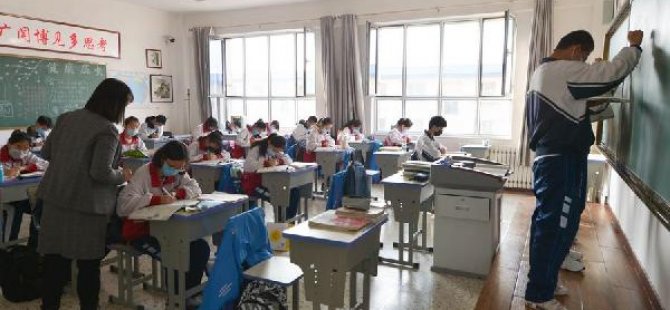 Çin’de okullar 27 Nisan’da açılacak
